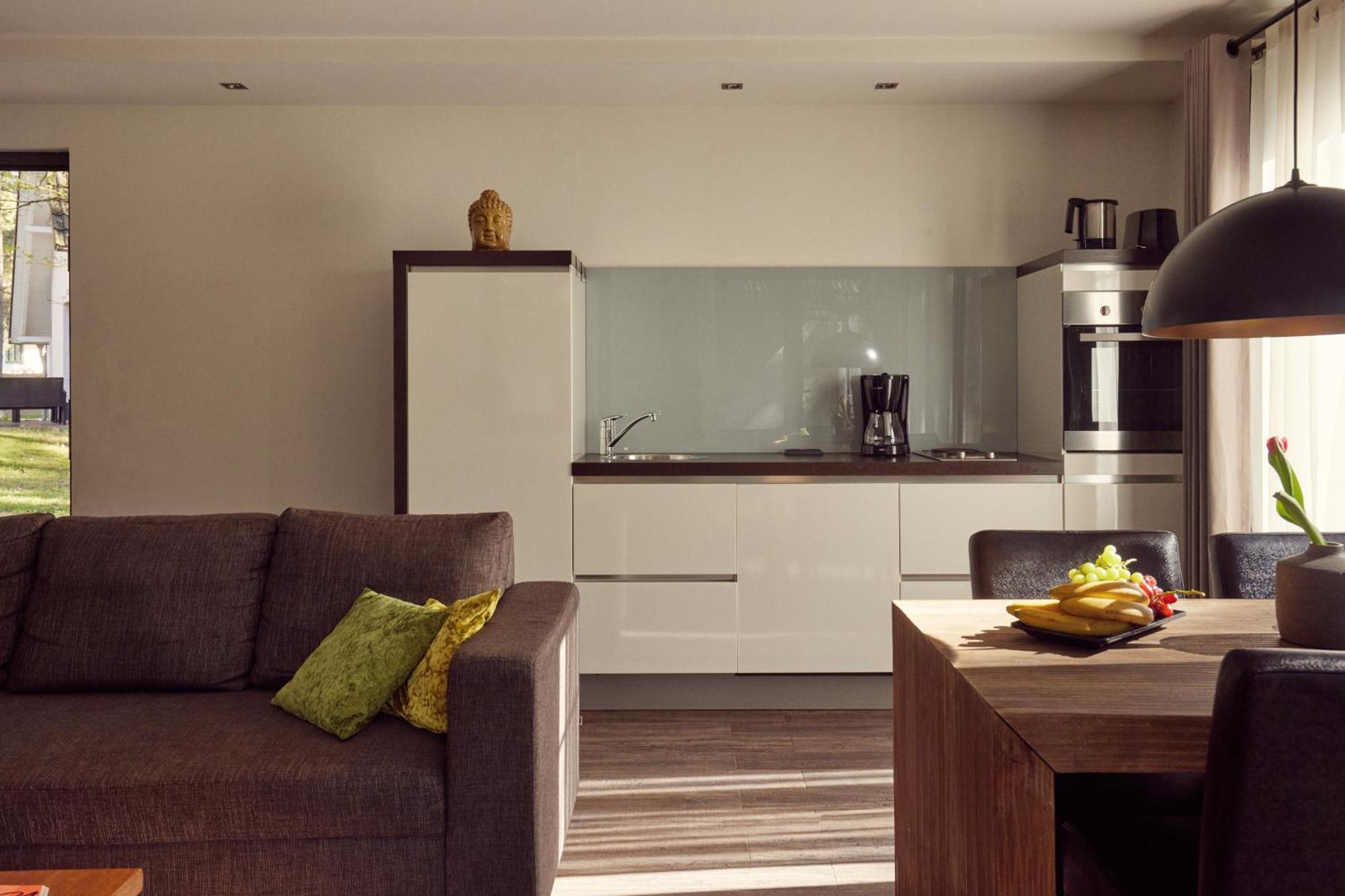 Van Der Valk Naturresort Drewitz Nossentiner Huette 外观 照片