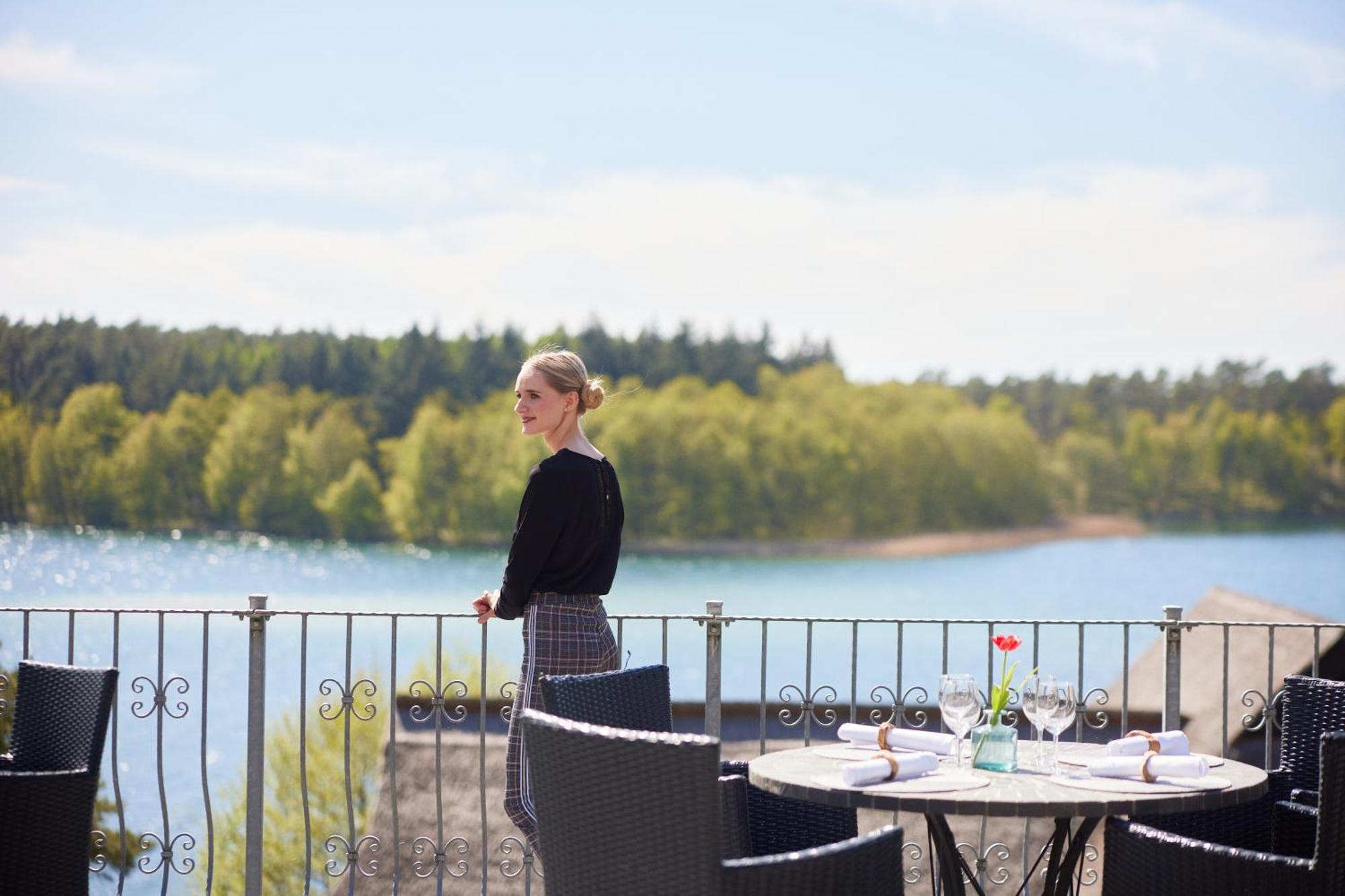 Van Der Valk Naturresort Drewitz Nossentiner Huette 外观 照片
