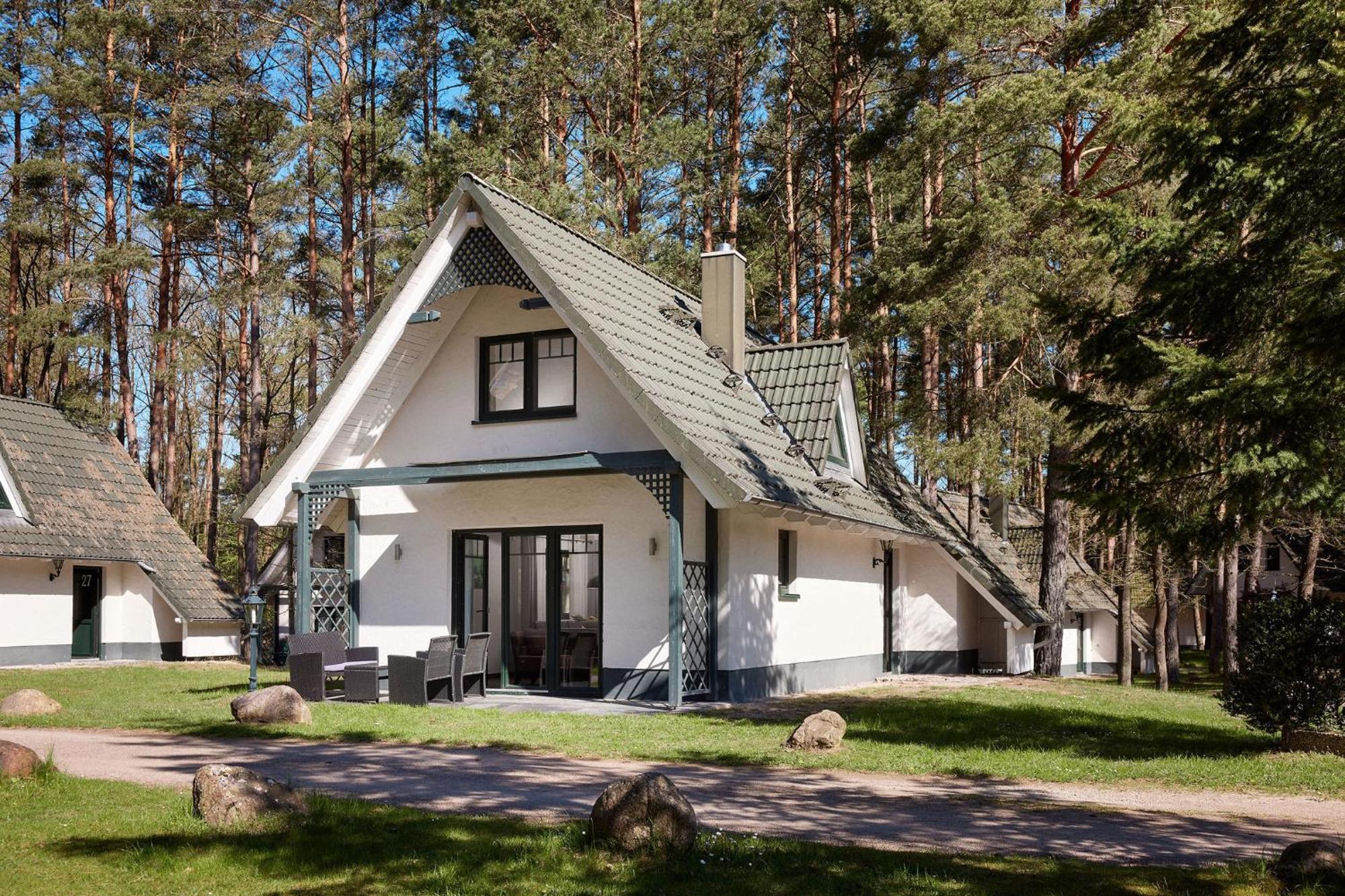 Van Der Valk Naturresort Drewitz Nossentiner Huette 外观 照片