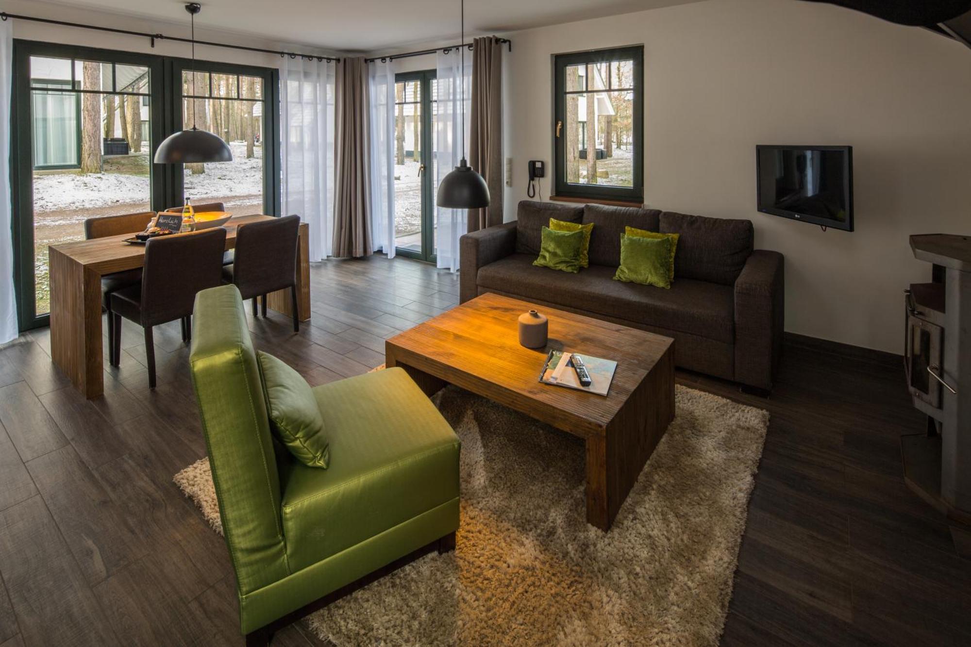Van Der Valk Naturresort Drewitz Nossentiner Huette 外观 照片