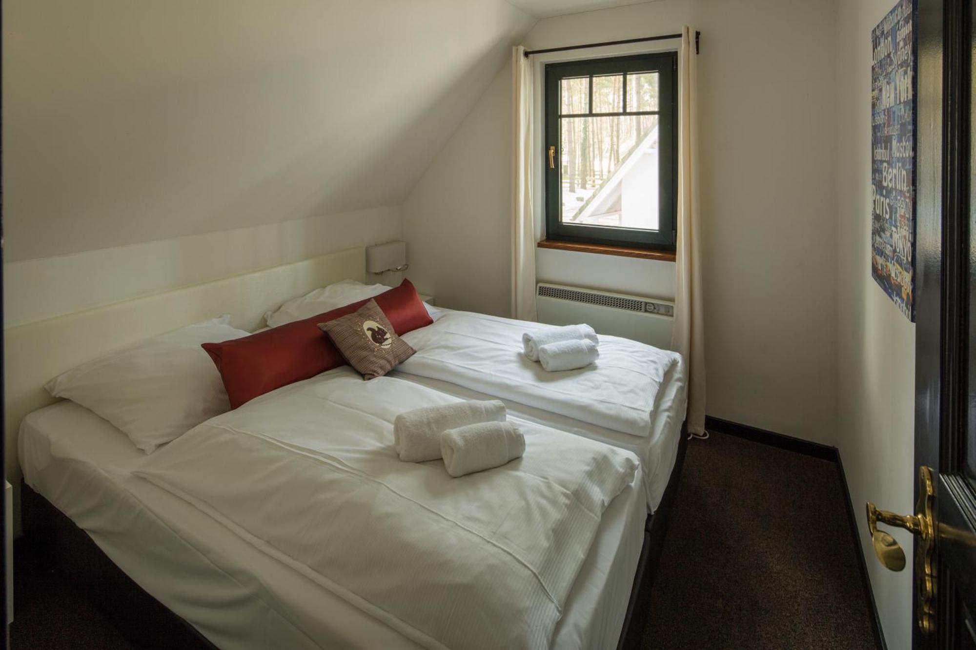 Van Der Valk Naturresort Drewitz Nossentiner Huette 外观 照片